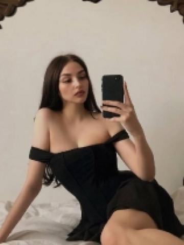 Карина фото 2